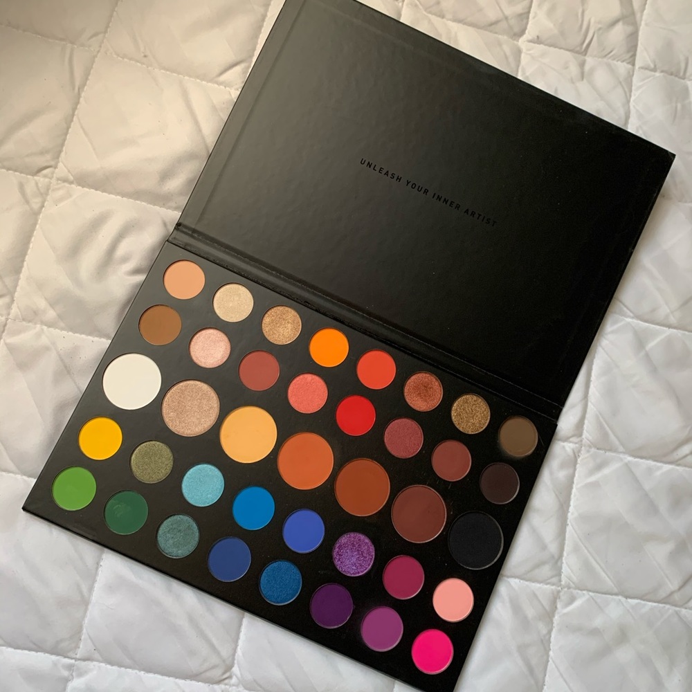 Morphe x James Charles palette